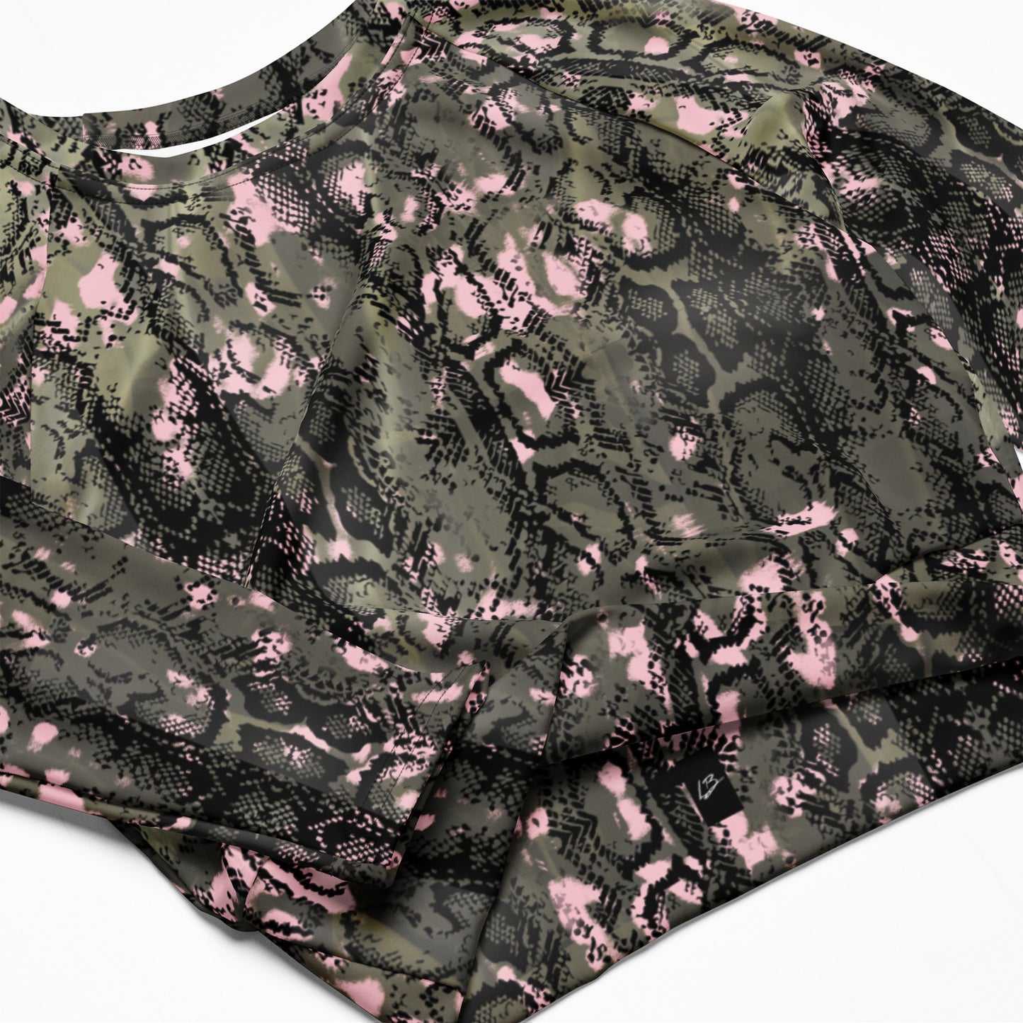 Recycled long-sleeve crop top