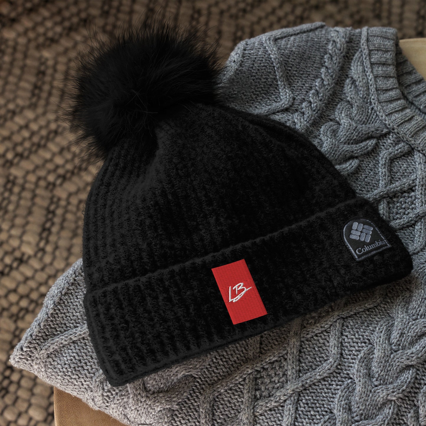 Columbia pom-pom beanie