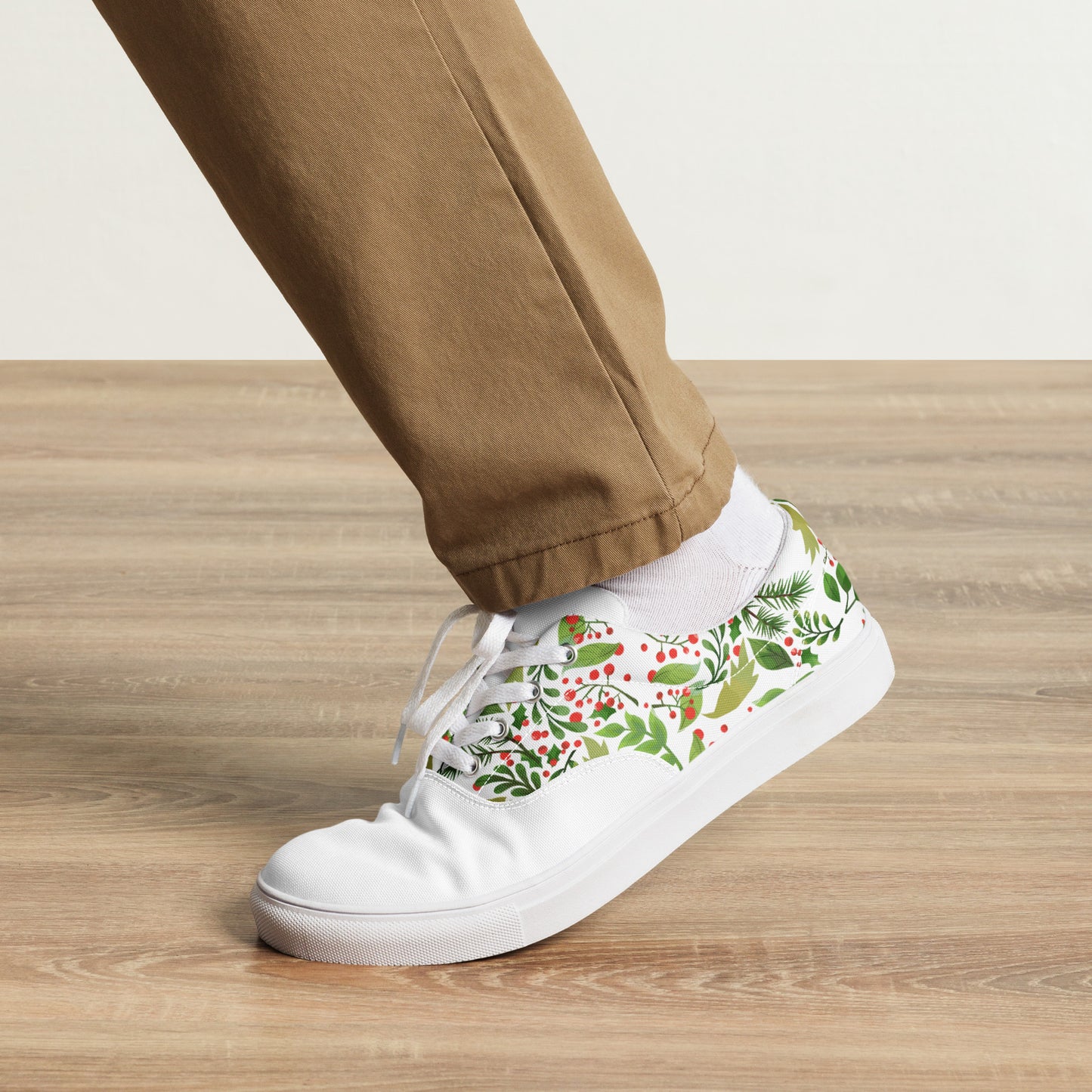 Men’s lace-up canvas shoes