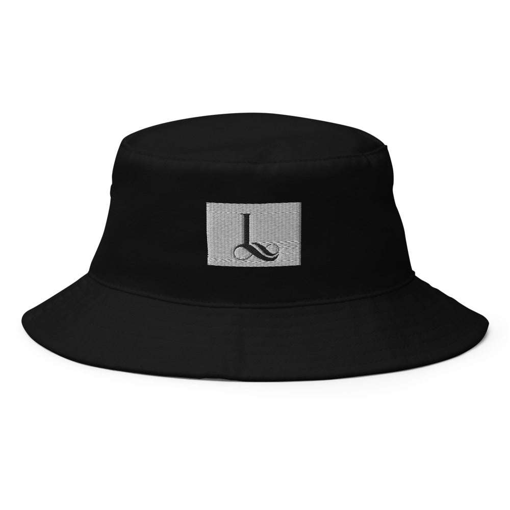 Bucket Hat cursive L