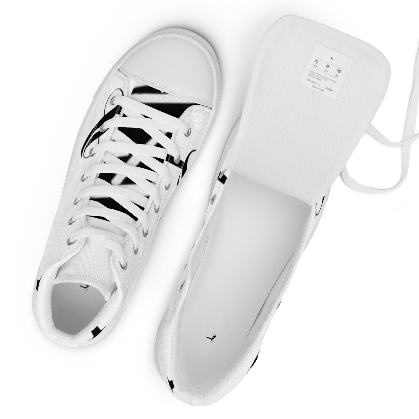 Men’s high top canvas shoes large facing big cursive L