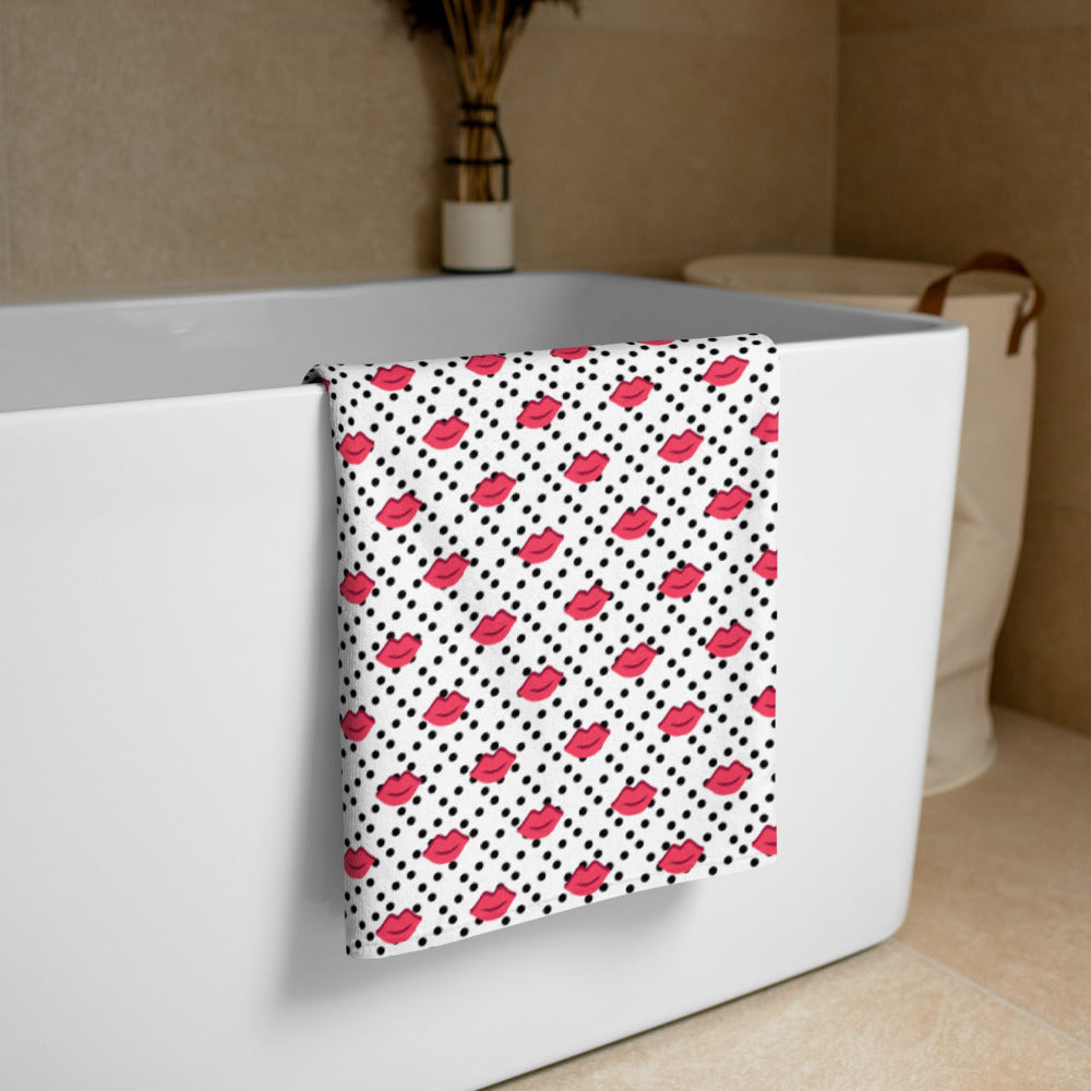 Kiss Towel