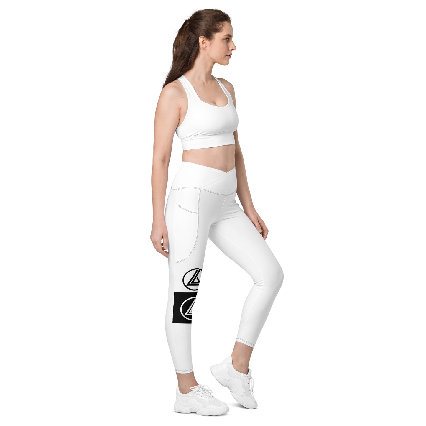 Crossover leggings with pockets