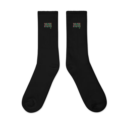 Embroidered socks take risks1