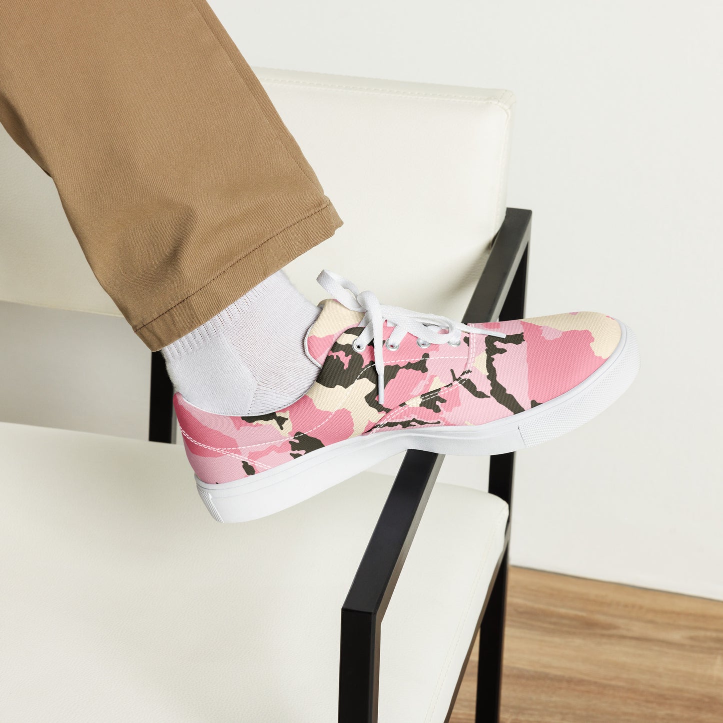 Men’s lace-up canvas shoes