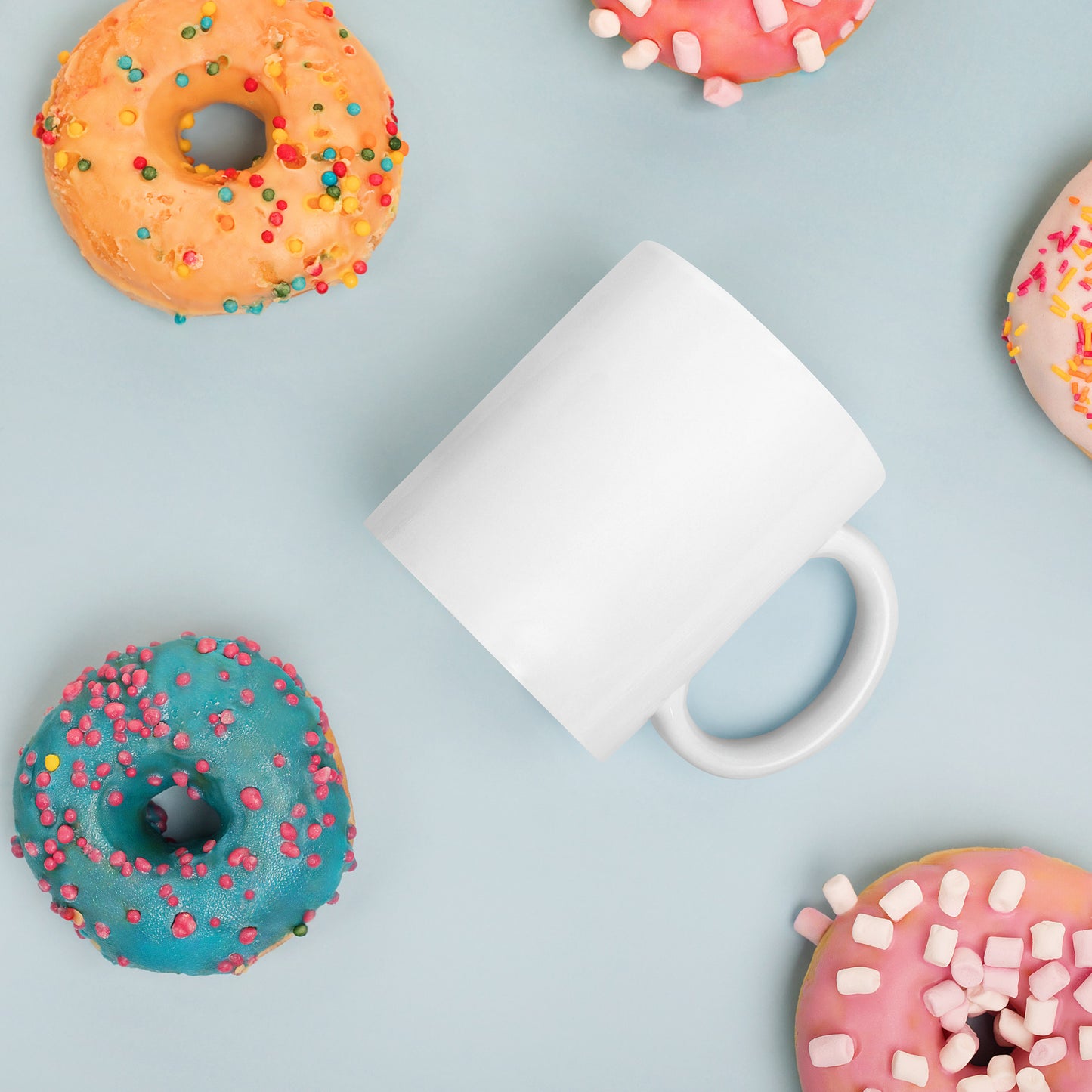White glossy mug mom mug