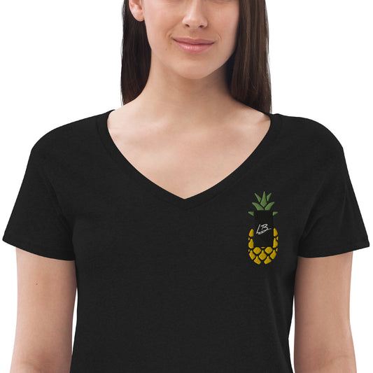Women’s recycled v-neck t-shirt