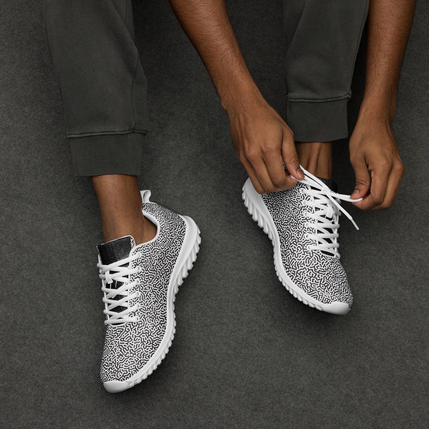 Men’s athletic shoes lb logo