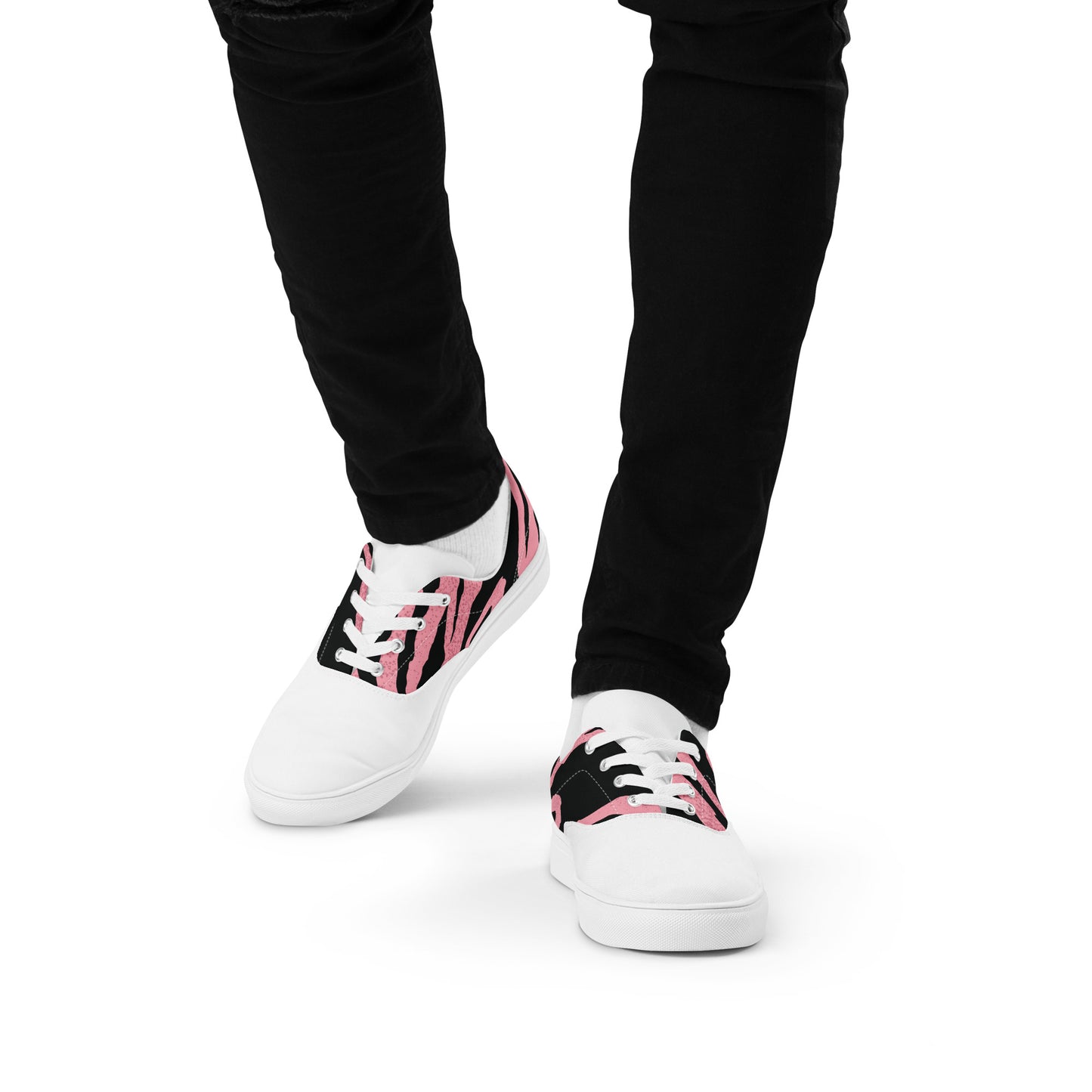 Men’s lace-up canvas shoes