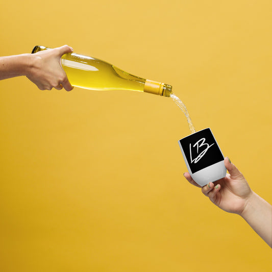 Wine tumbler logo 1